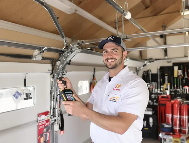 Alafaya Garage Door Repair local technician providing expert garage door repair in Alafaya neighborhood
